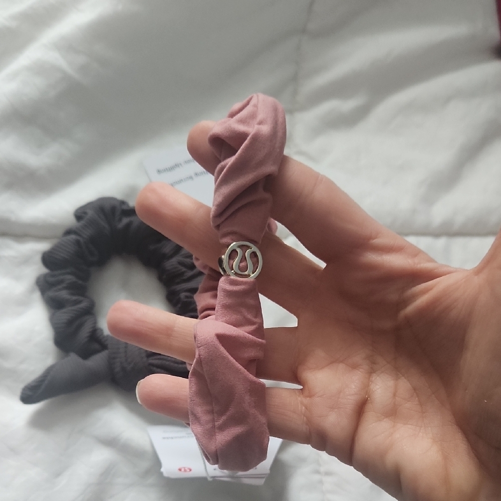 Lululemon Hair Ties Set Of 2 NWT